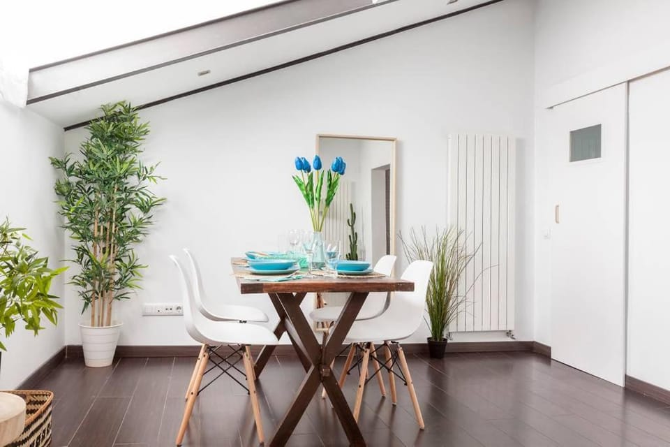 Cool Loft at Madrid heart a real finding at Malasana Apartment in Centro