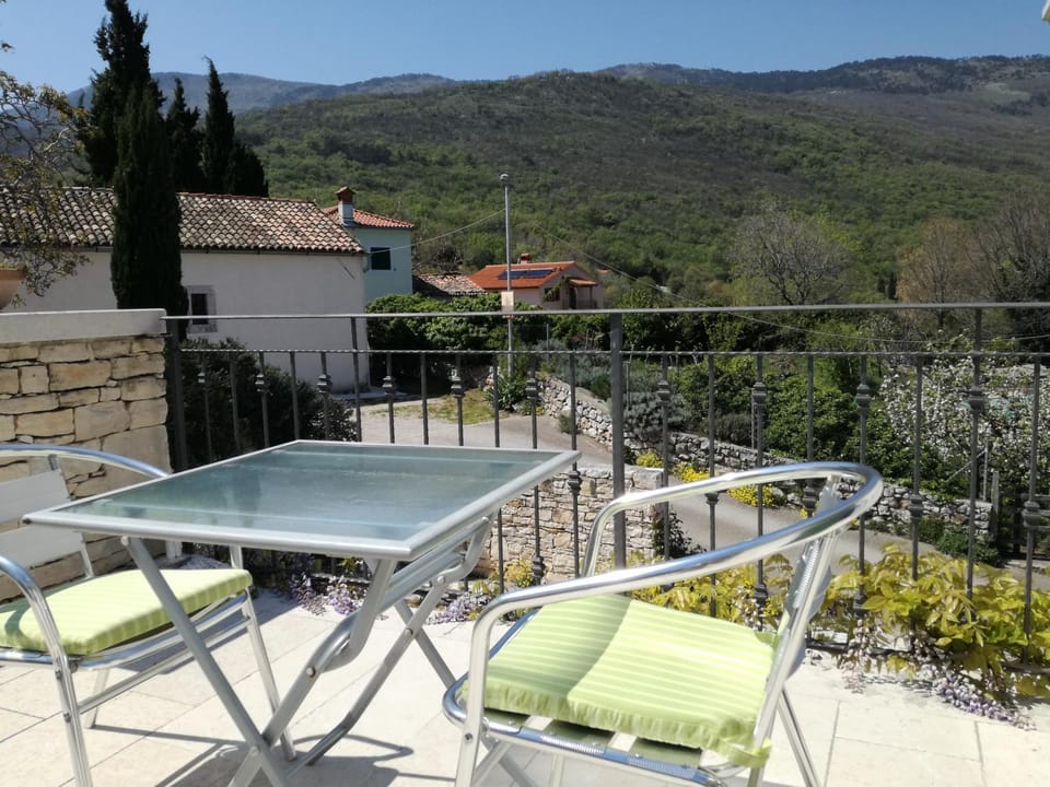 Apartments Villa Ina Apartment in Primorje-Gorski Kotar County