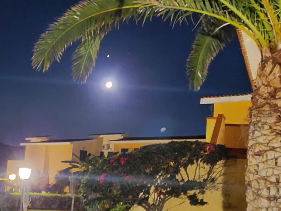 Property building, Night