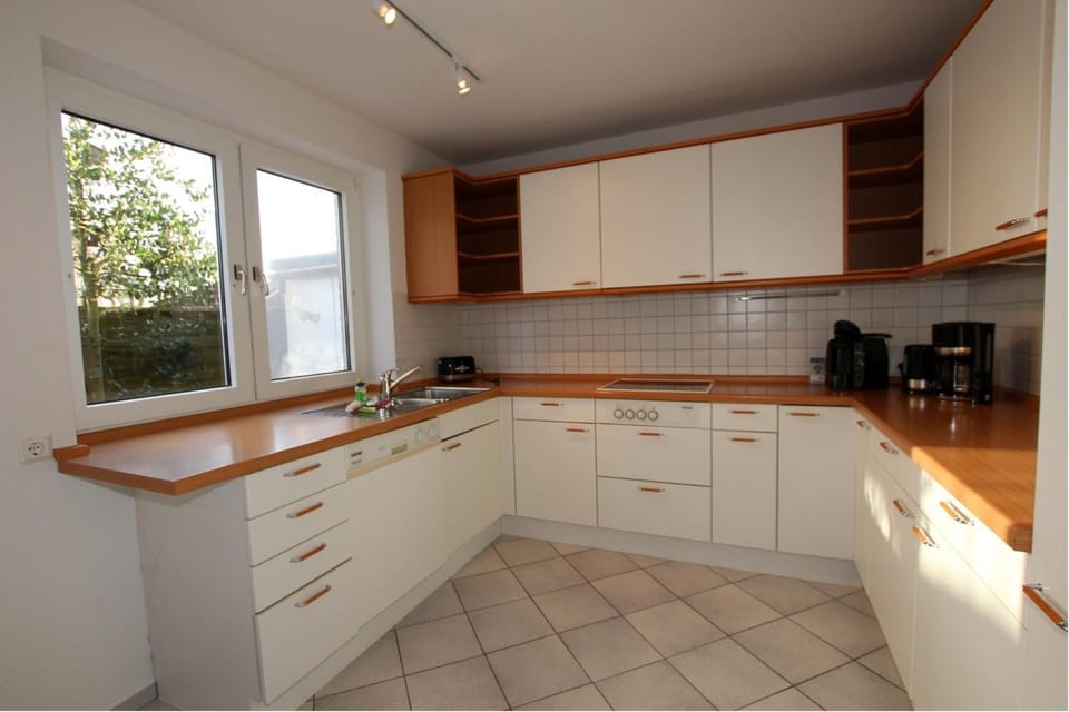 Strand-Villa, Kugelbake Apartment in Cuxhaven