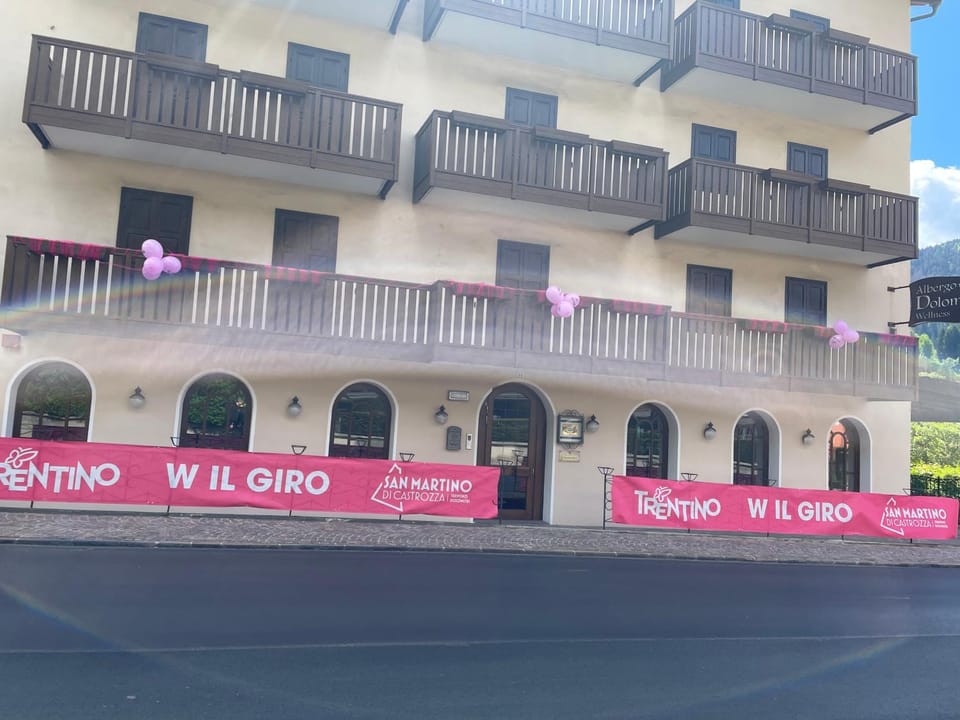 Property building, Street view