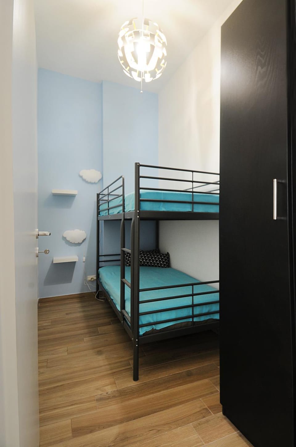 bunk bed