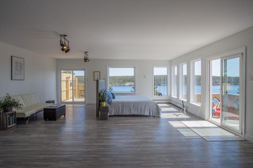 Bed, Sea view
