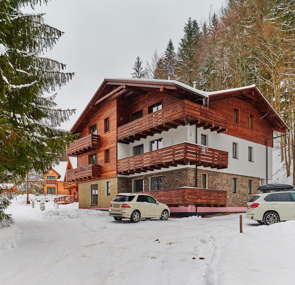 Property building, Winter