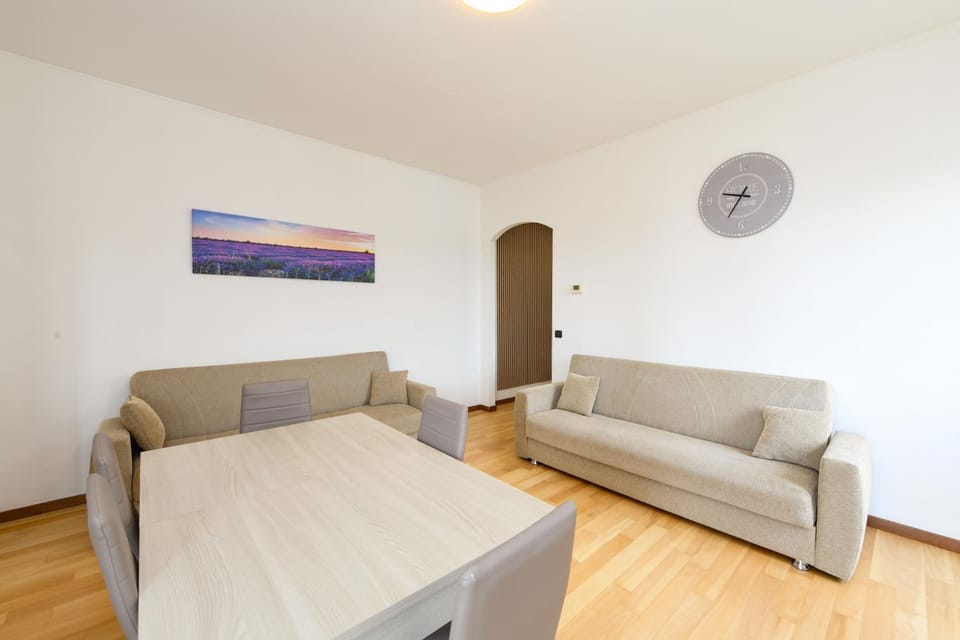 Appartamento Martina Apartment in Lake Garda