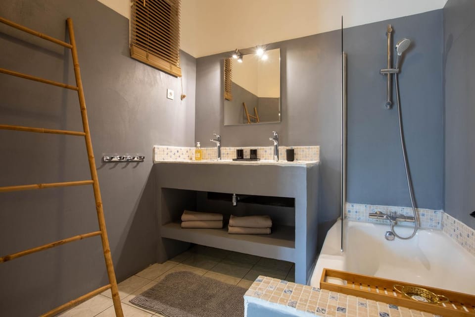 Place au Manege Apartment in Marseille