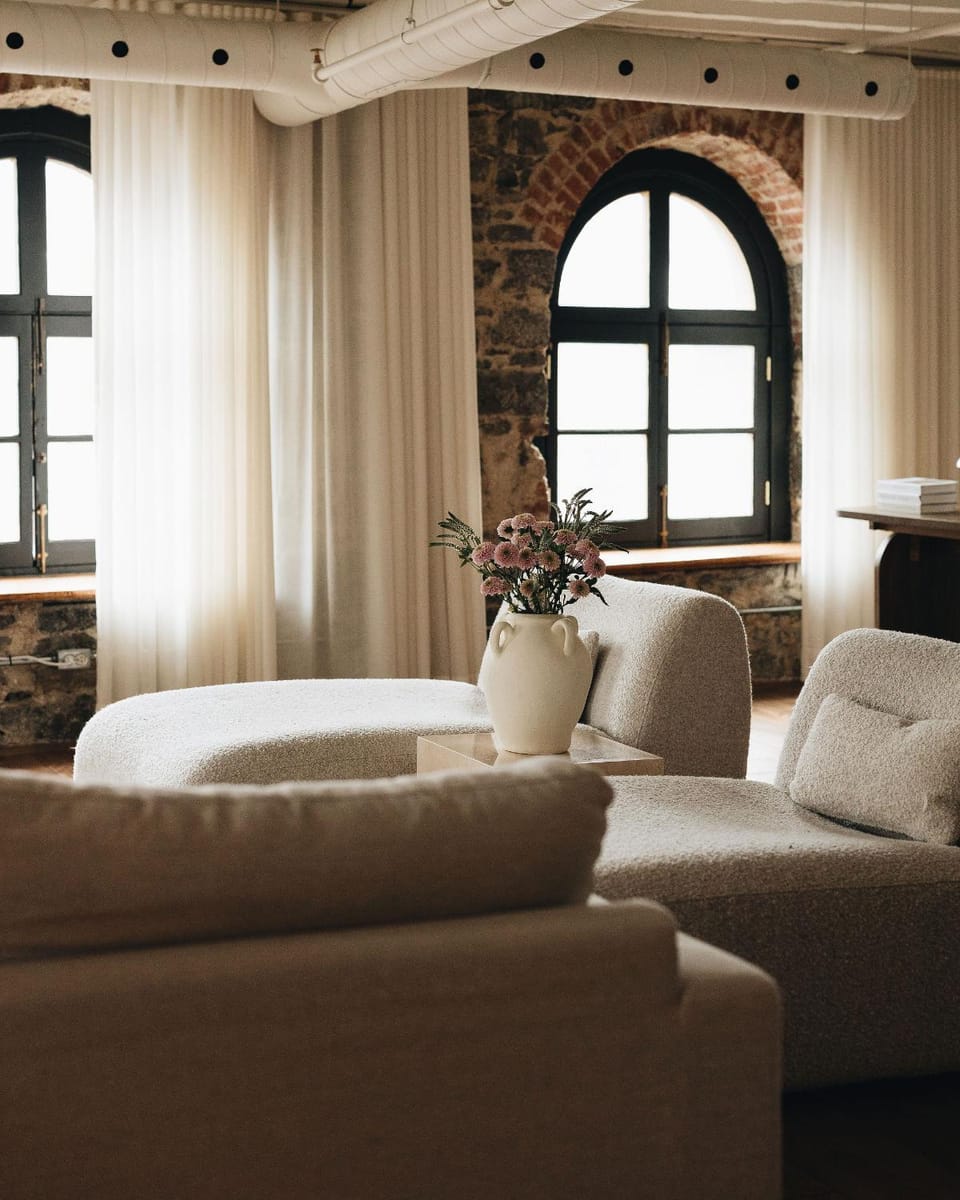 Saint Sulpice Lofts by Bakan - Old Montreal Apartment in Montreal