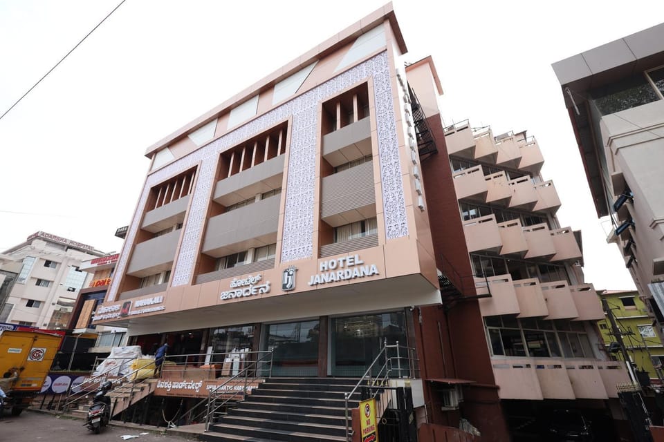 Hotel Janardana Hotel in Karnataka