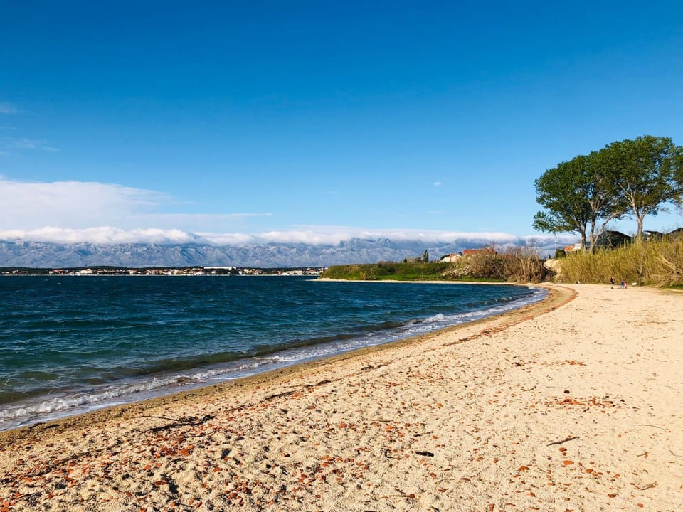 Beach, Mountain view