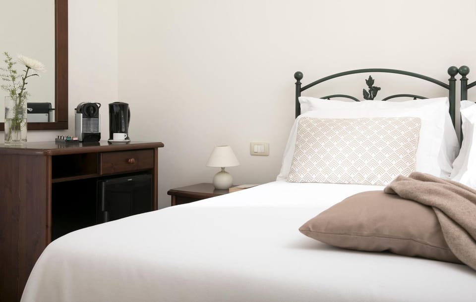 Bed, Coffee/tea facilities, Bedroom