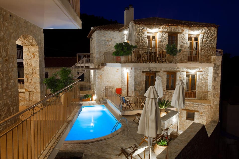 On site, Area and facilities