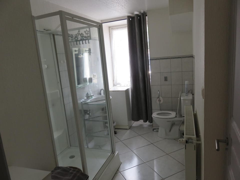 Toilet, Bathroom
