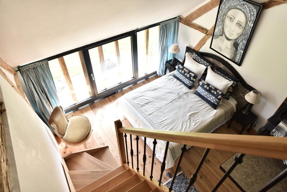 Château de Clermont Bed and Breakfast in Wallonia, Belgium