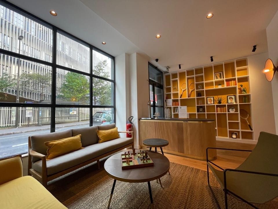 Living room, Lobby or reception