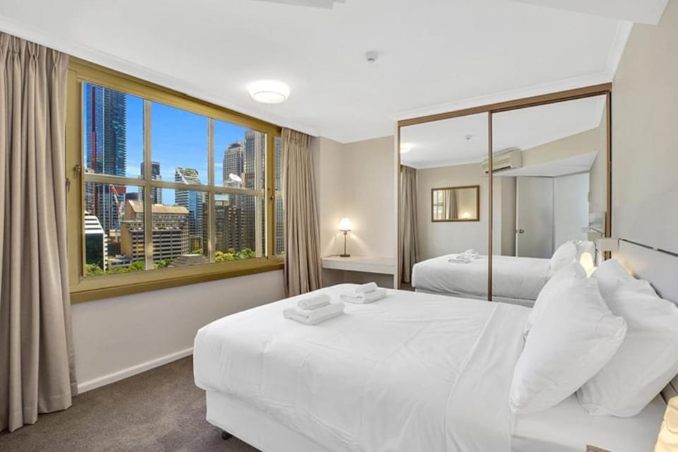 Apartment on Top of the Park Apartment in Sydney