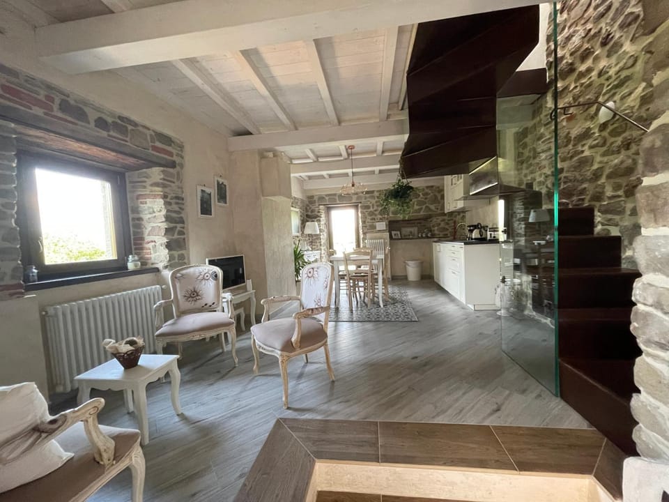 Iris Country House House in Tuscany