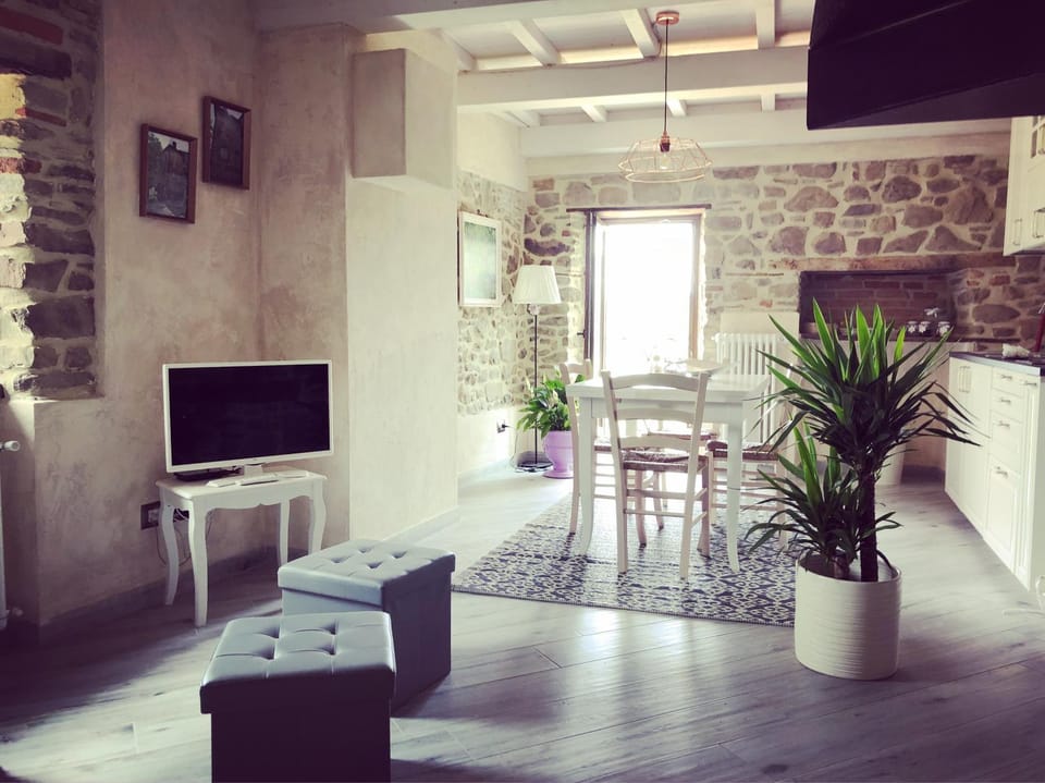 Iris Country House House in Tuscany