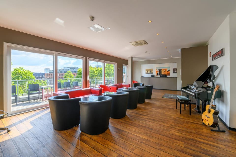 Lobby or reception, Decorative detail