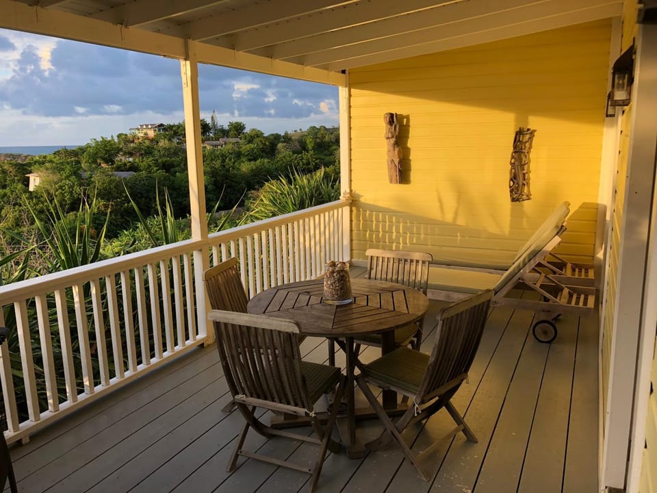 Breeze Cottage House in Antigua and Barbuda