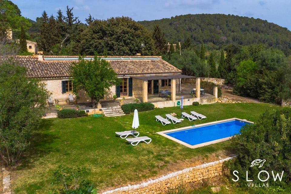 Villa Aubons by Slow Villas Villa in Pla de Mallorca
