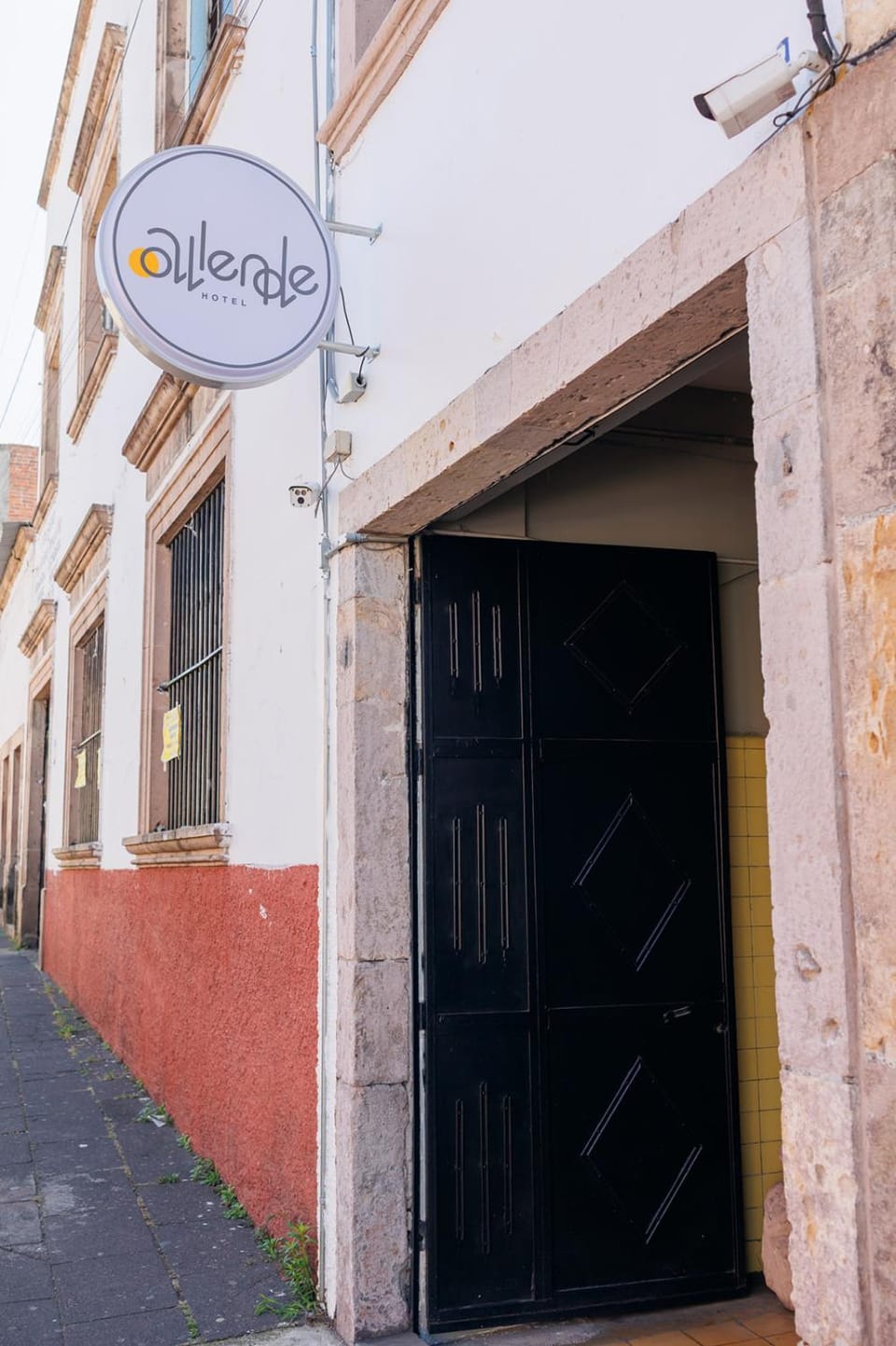 Facade/entrance