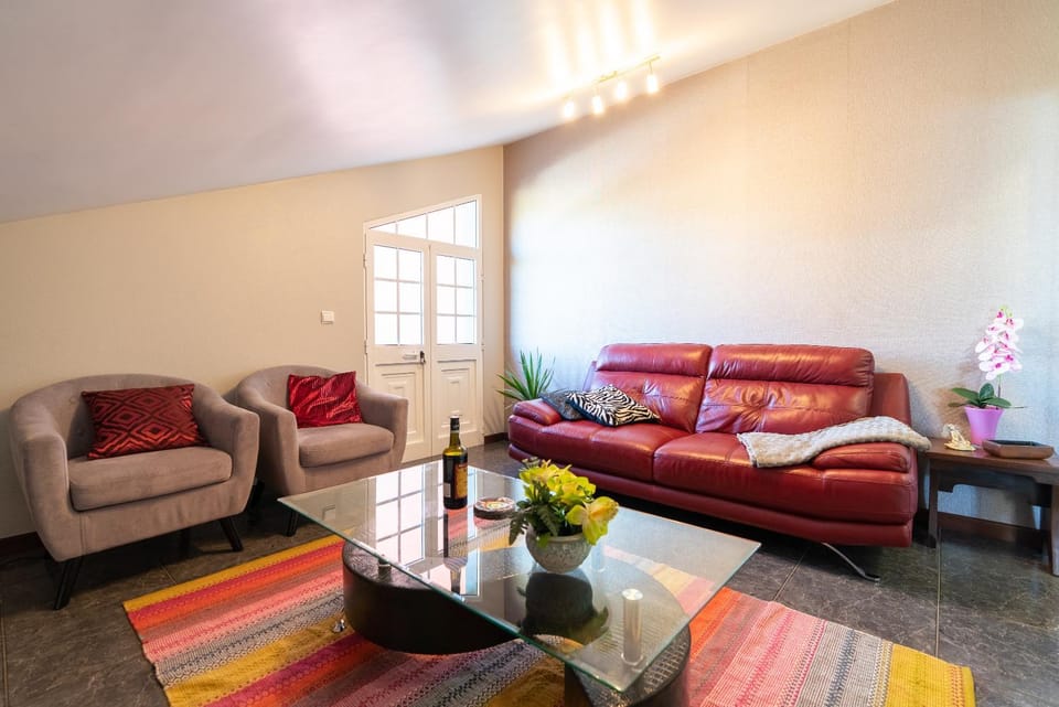 Lounge or bar