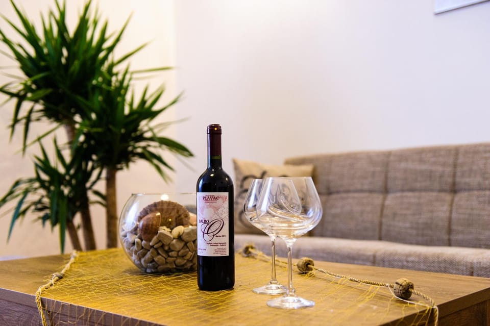 Logo/Certificate/Sign, Alcoholic drinks