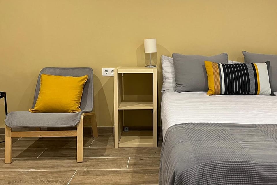 Bed, Bedroom