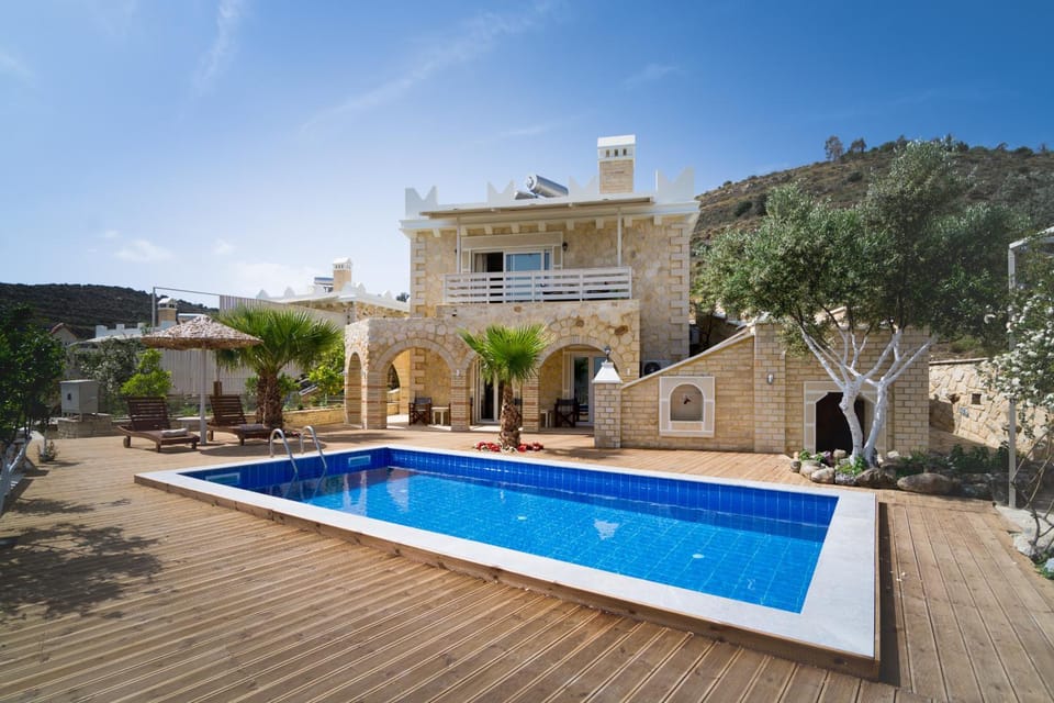 Garden, Balcony/Terrace, Swimming pool