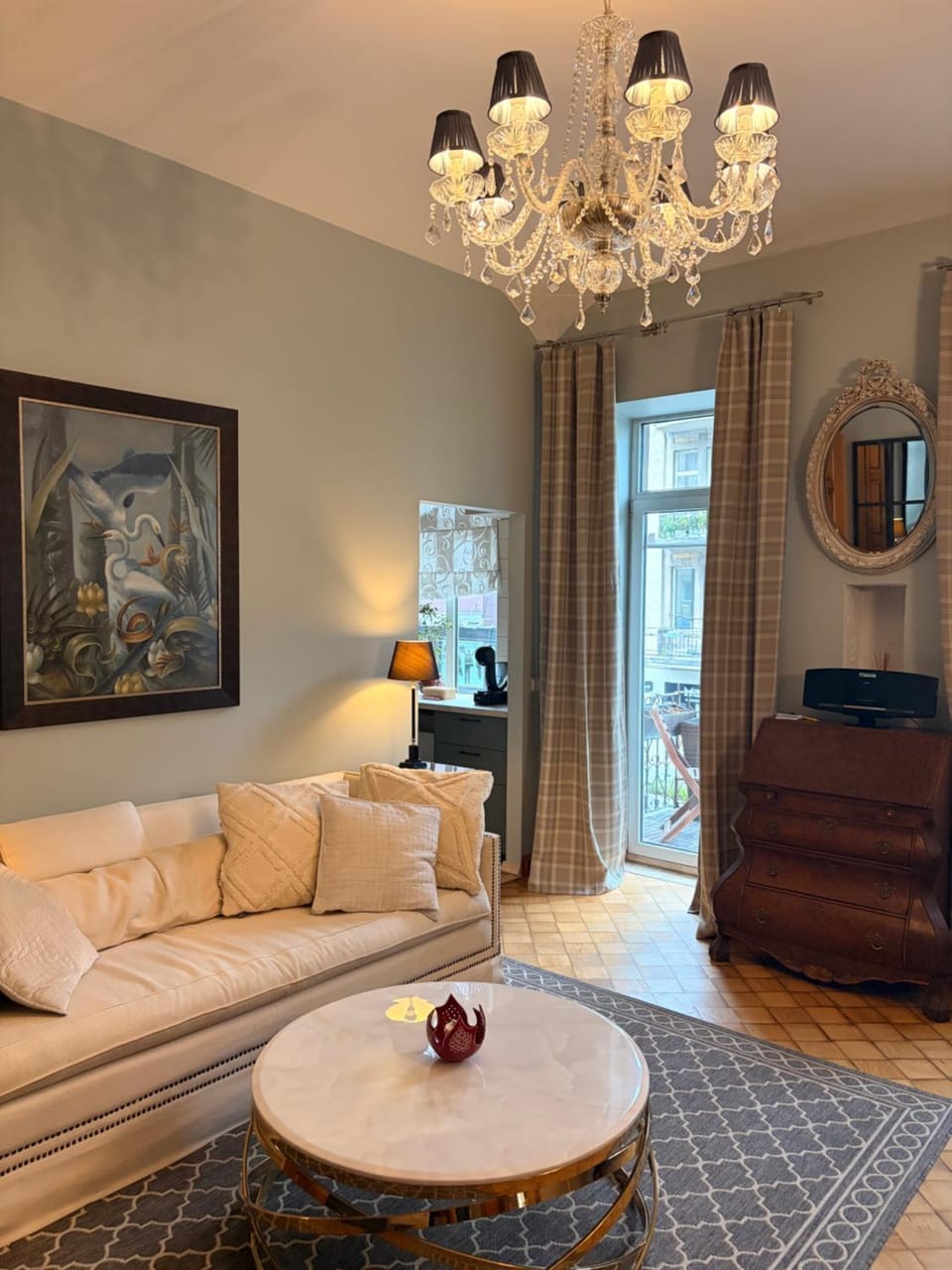 Living room, Seating area