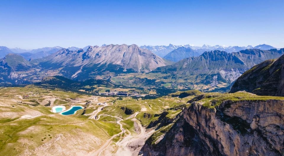 Nearby landmark, Natural landscape, Bird's eye view, Mountain view