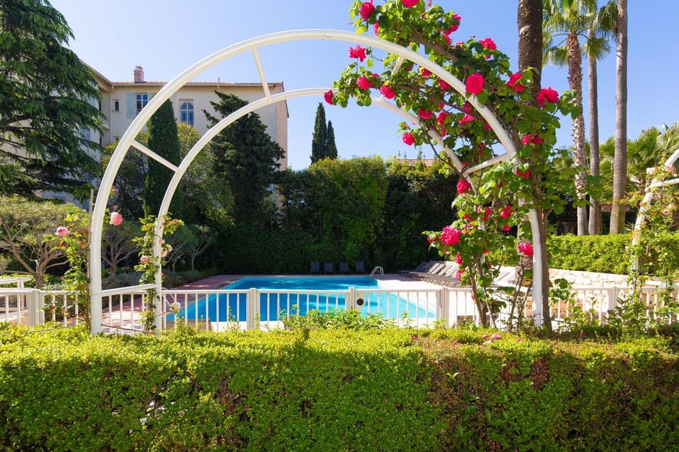 Pool view, Swimming pool, Swimming pool