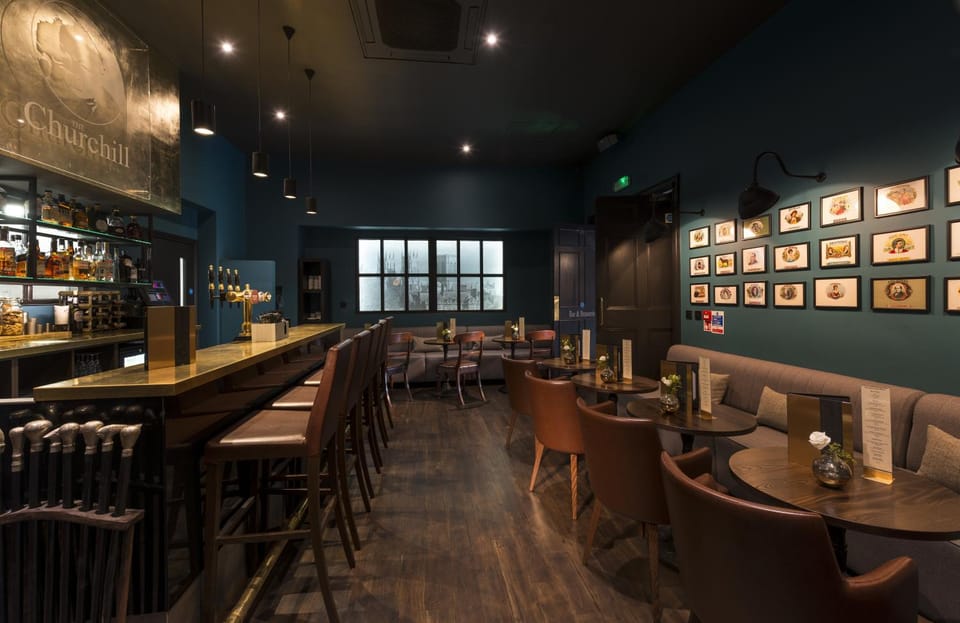 Lounge or bar, Alcoholic drinks