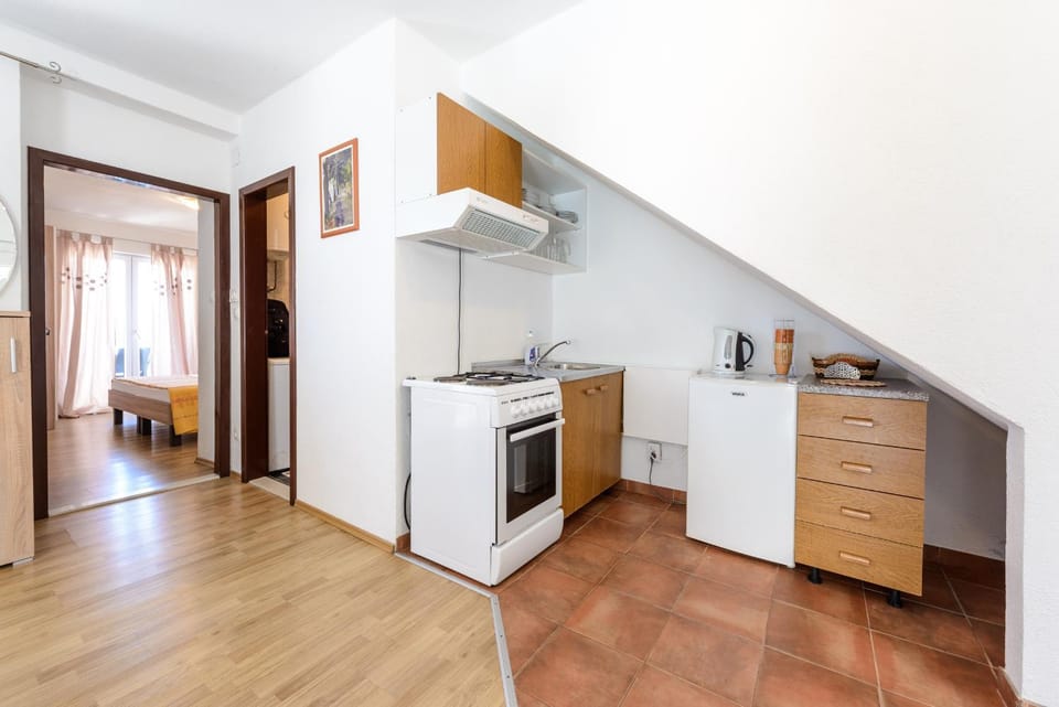 Coffee/tea facilities, Kitchen or kitchenette