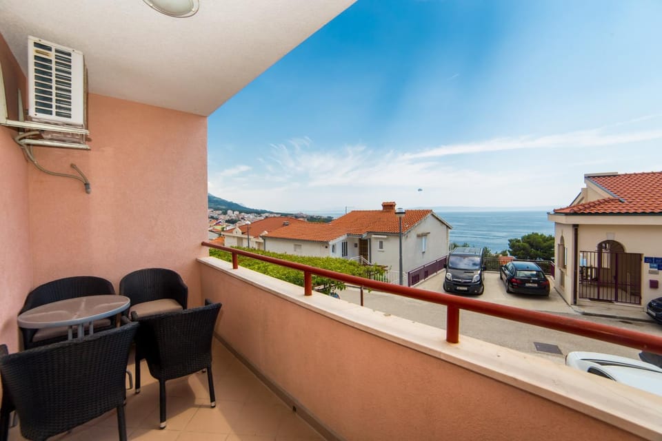 Apartment Clear Sky Apartment in Baška Voda