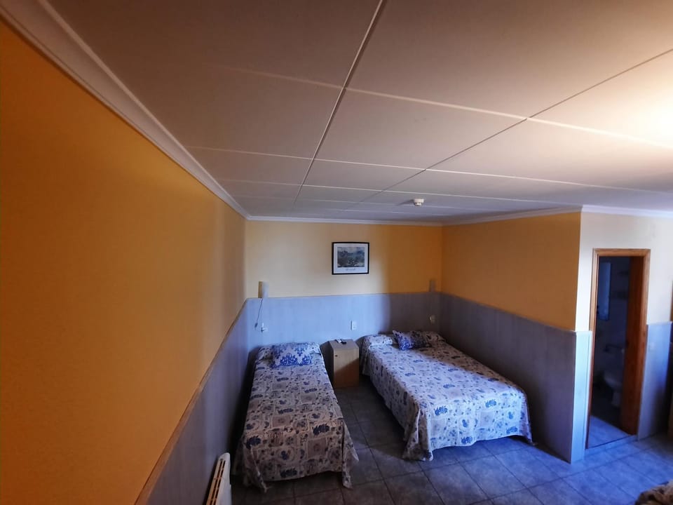 Hostal Alba Bed and Breakfast in Albacete