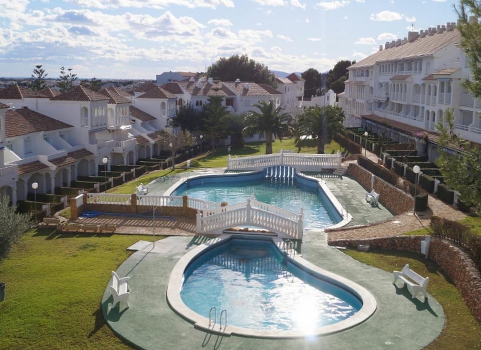 Property building, Swimming pool