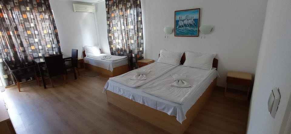 Хотел Милев Bed and Breakfast in Burgas Province