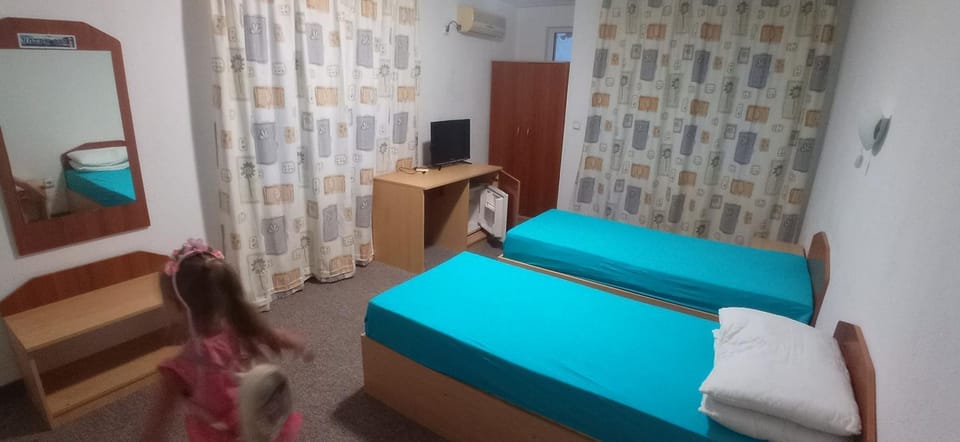 Хотел Милев Bed and Breakfast in Burgas Province