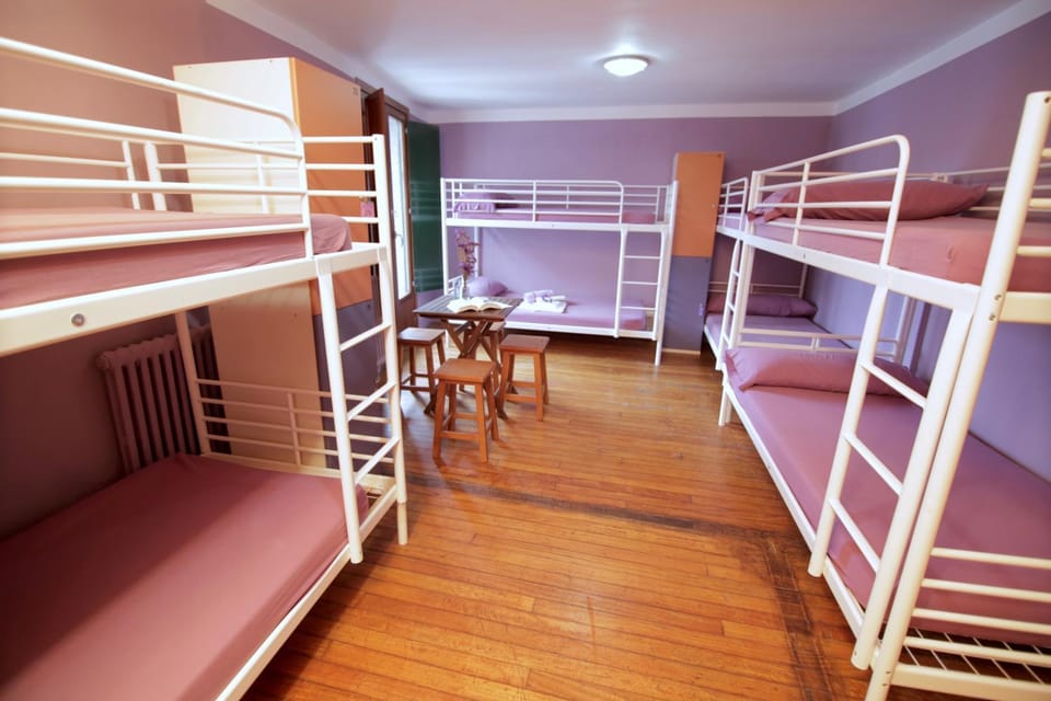 bunk bed