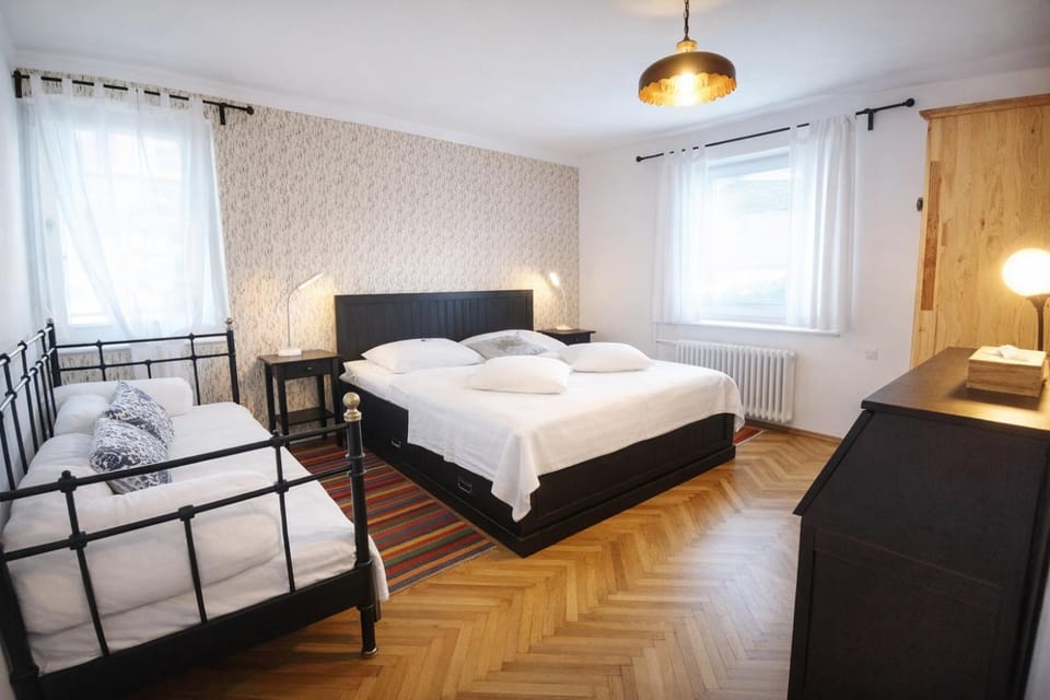 Bed, Bedroom, wardrobe