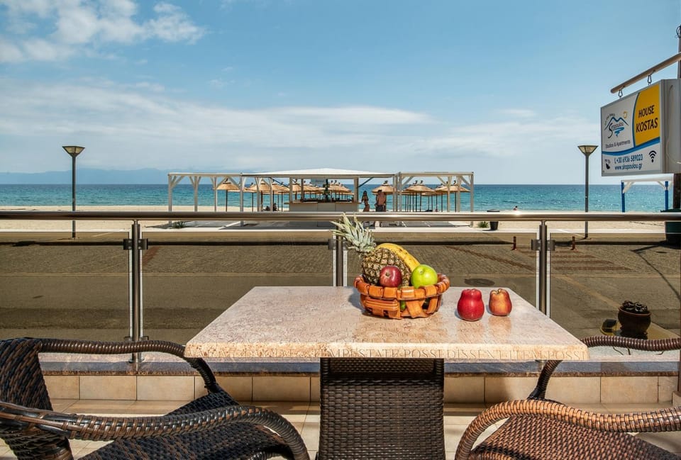 House Kostas on the beach Apartment hotel in Halkidiki