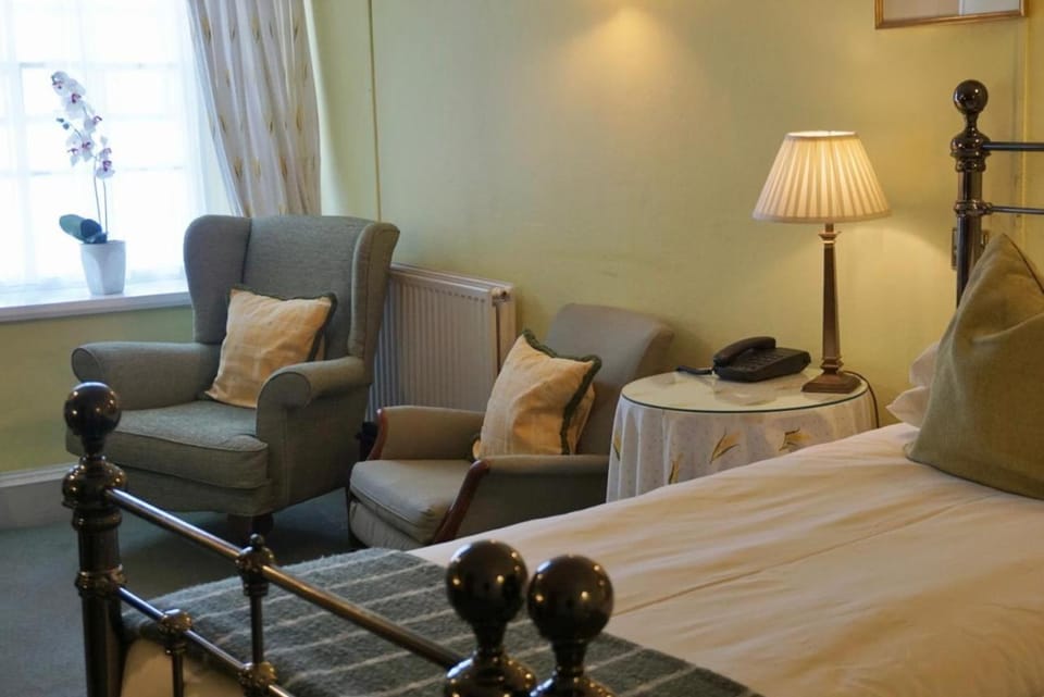 Bishopsgate House Hotel Bed and Breakfast in Wales