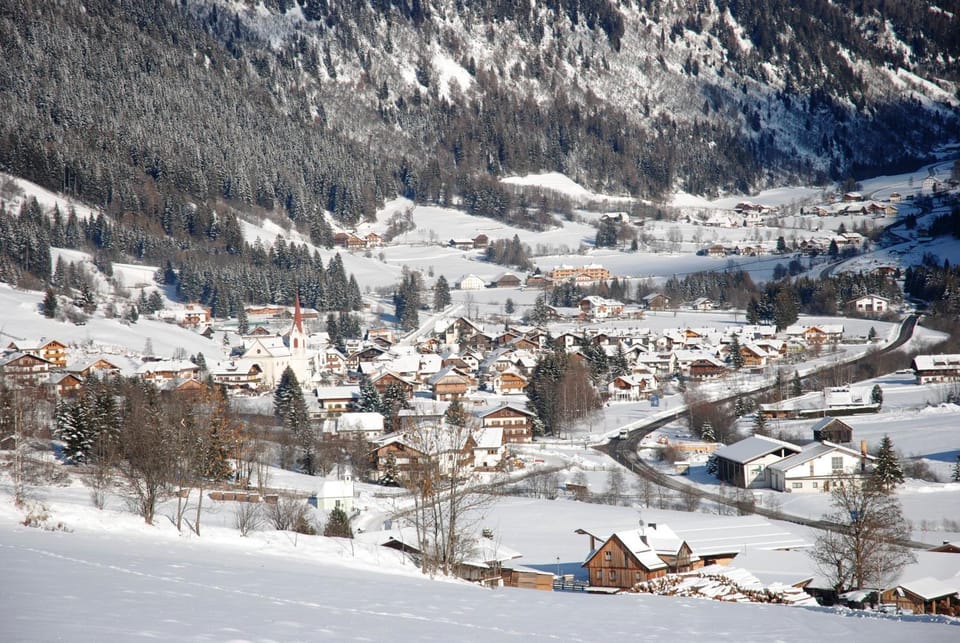 Neighbourhood, Winter