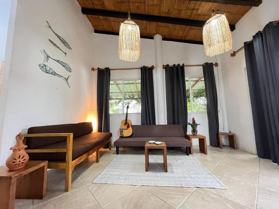 Olon Cabin Cabin in Santa Elena Province