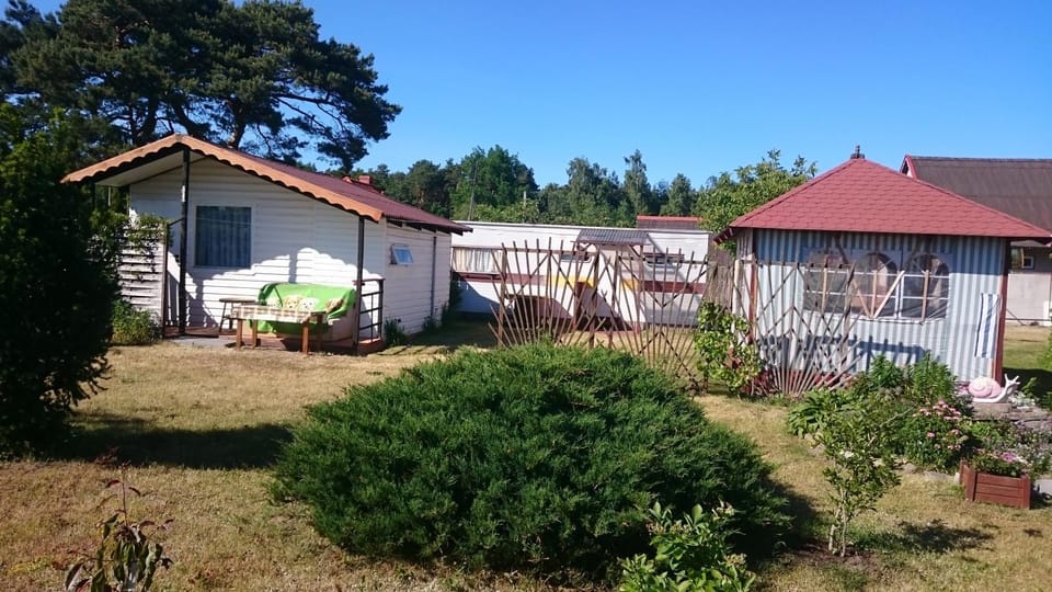 Property building, Garden