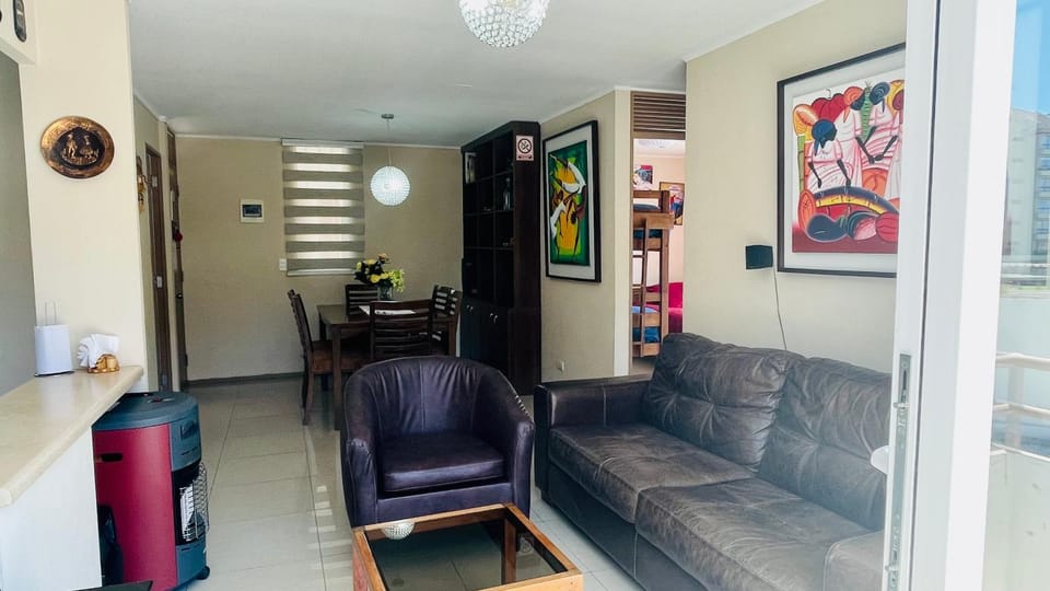 Living room, Seating area, internet