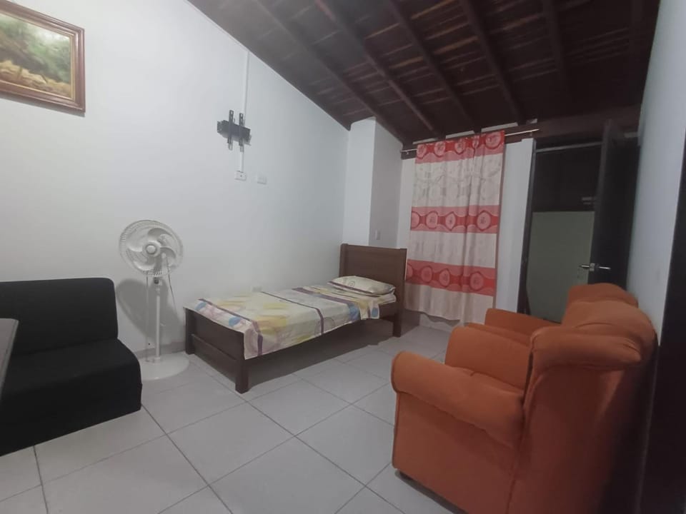 Bed, Living room