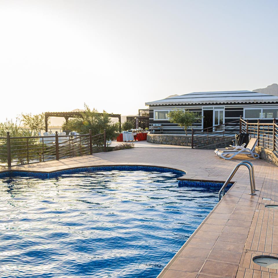 Swimming pool, Swimming pool