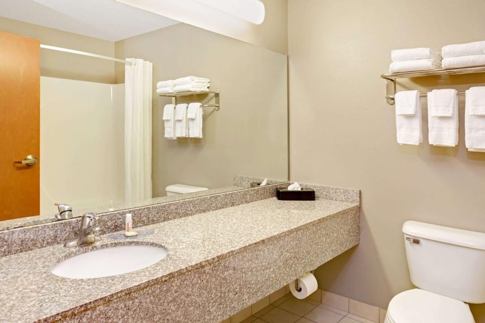 Bathroom, Photo of the whole room, On site
